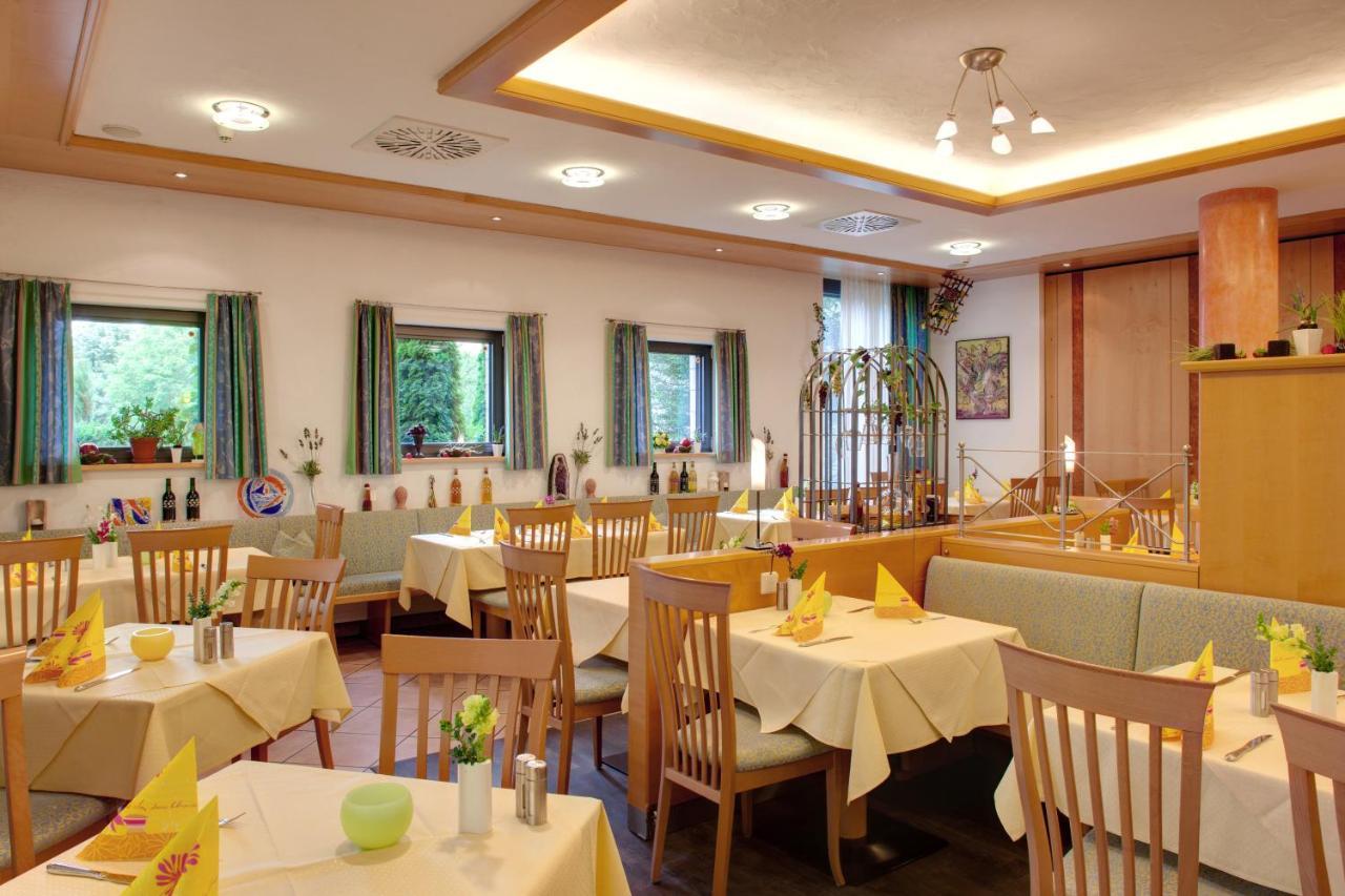 Hotel-Restaurant Haus Nicklass Ingelfingen Экстерьер фото