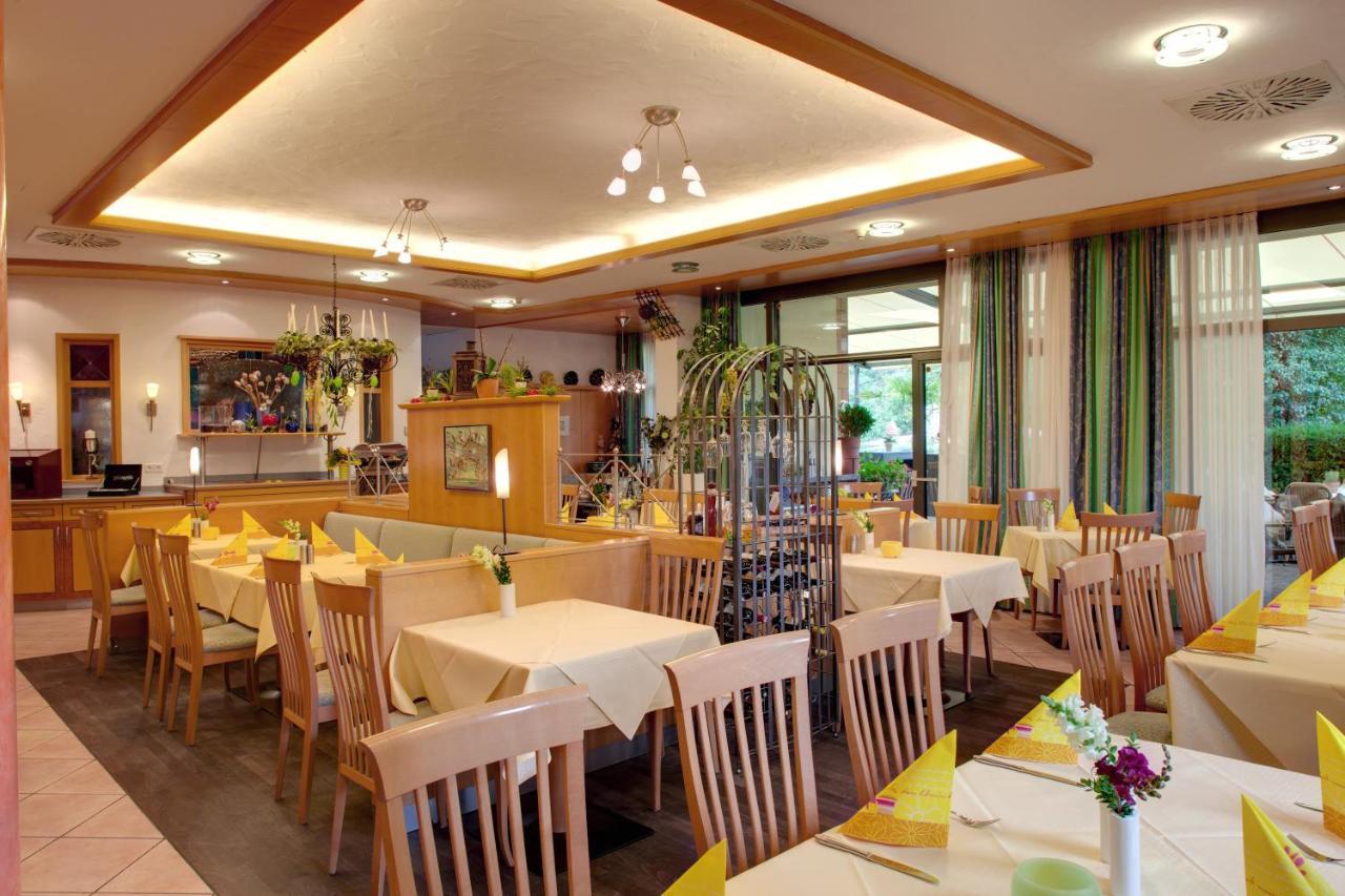 Hotel-Restaurant Haus Nicklass Ingelfingen Экстерьер фото